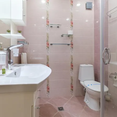 Riverside 2-bedroom 公寓