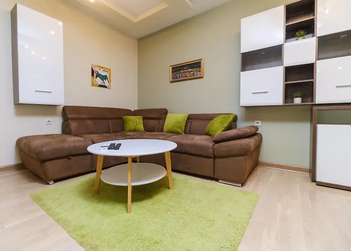 Riverside 2-bedroom Apartment Plovdiv