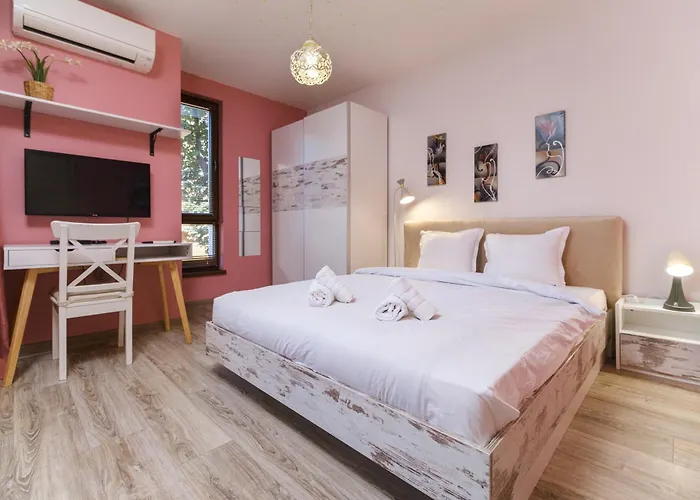 Apartment Riverside 2-bedroom *